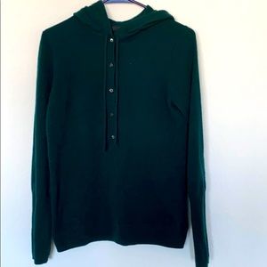 100% cashmere sweater